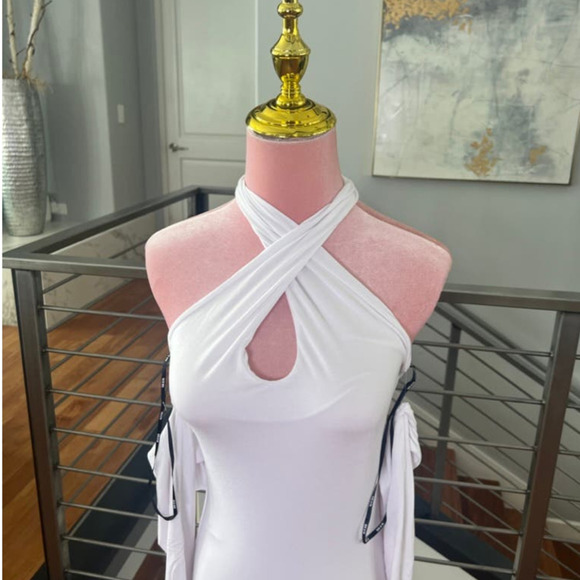 Ser.o.ya Lana Mini Dress in White - Picture 5 of 8